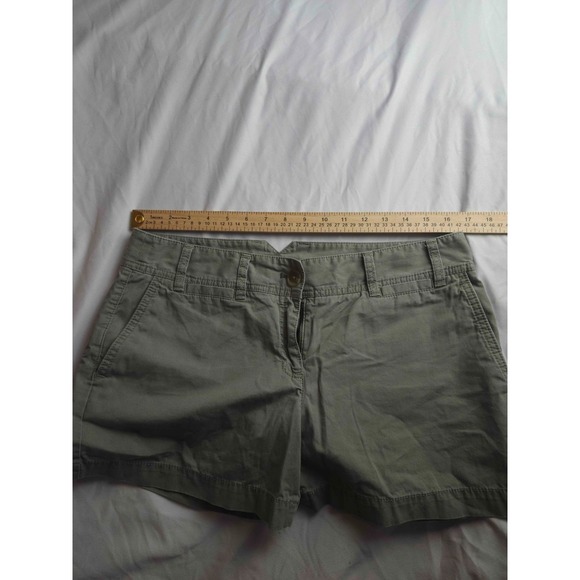 Ann Taylor Loft Khaki Casual Chino Shorts Womens Size 8 Green Preppy Casual - Picture 3 of 7